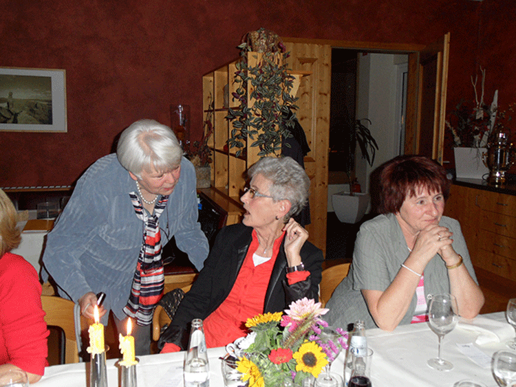 Christine Annelies Monika Klassentreffen 2013